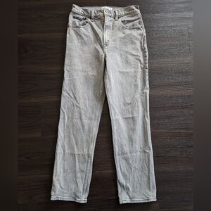 Abercrombie & Fitch 90s Straight Ultra High Rise Jeans Gray 27